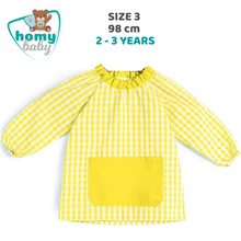 Cargar imagen en el visor de la galería, Babi Escolar Poncho (Amarillo)