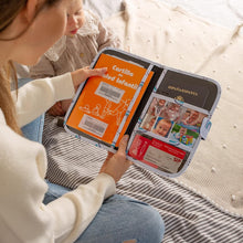 Cargar imagen en el visor de la galería, Portadocumentos Bebé (Rainbows & Flowers)