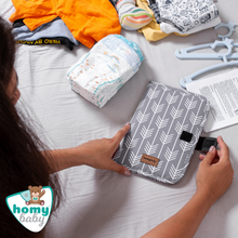 Cargar imagen en el visor de la galería, Portadocumentos Bebé (Arrows)