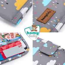 Cargar imagen en el visor de la galería, Portadocumentos Bebé (Clouds)